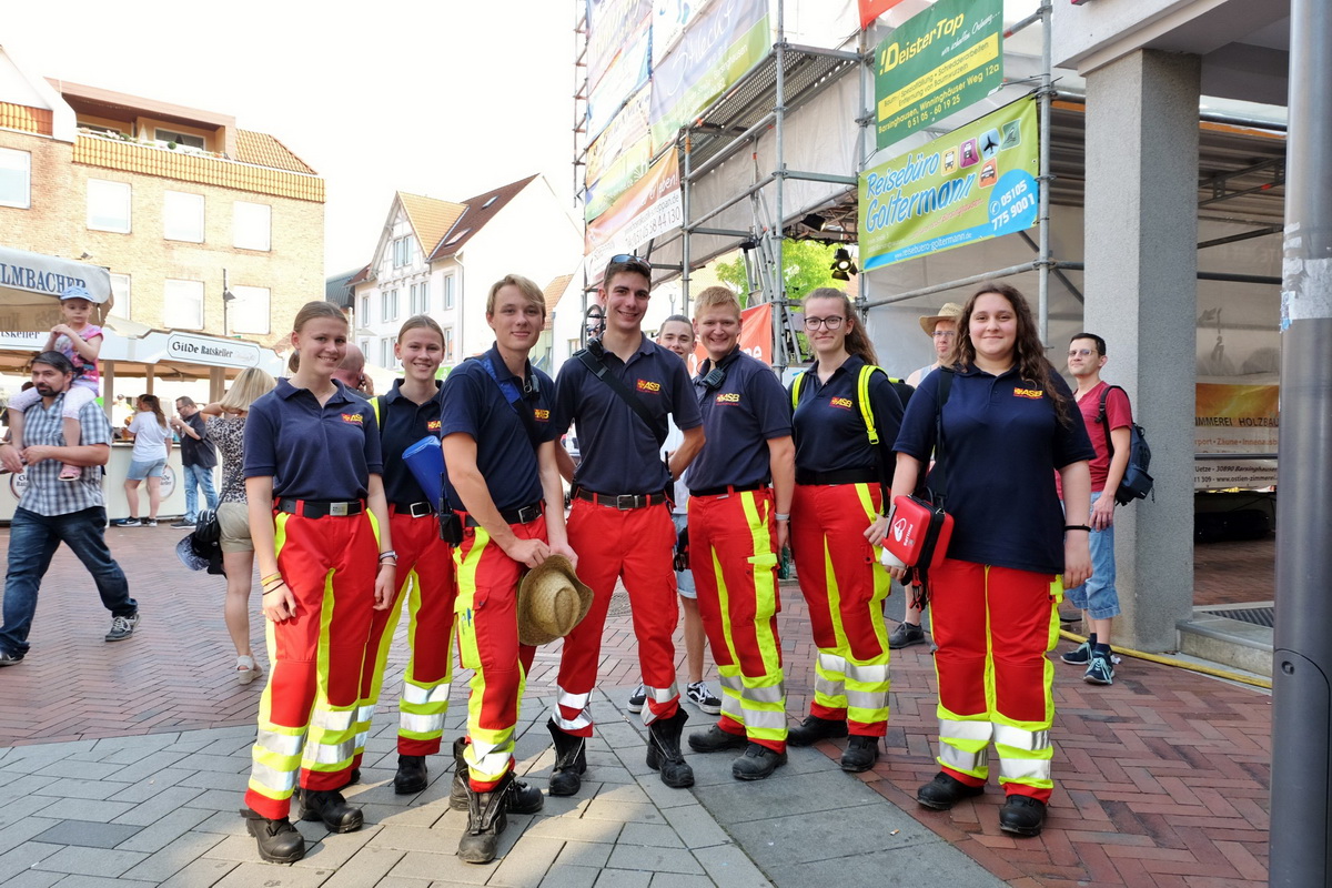 Samariter sichern größtes Volksfest der Region Hannover in Barsinghausen