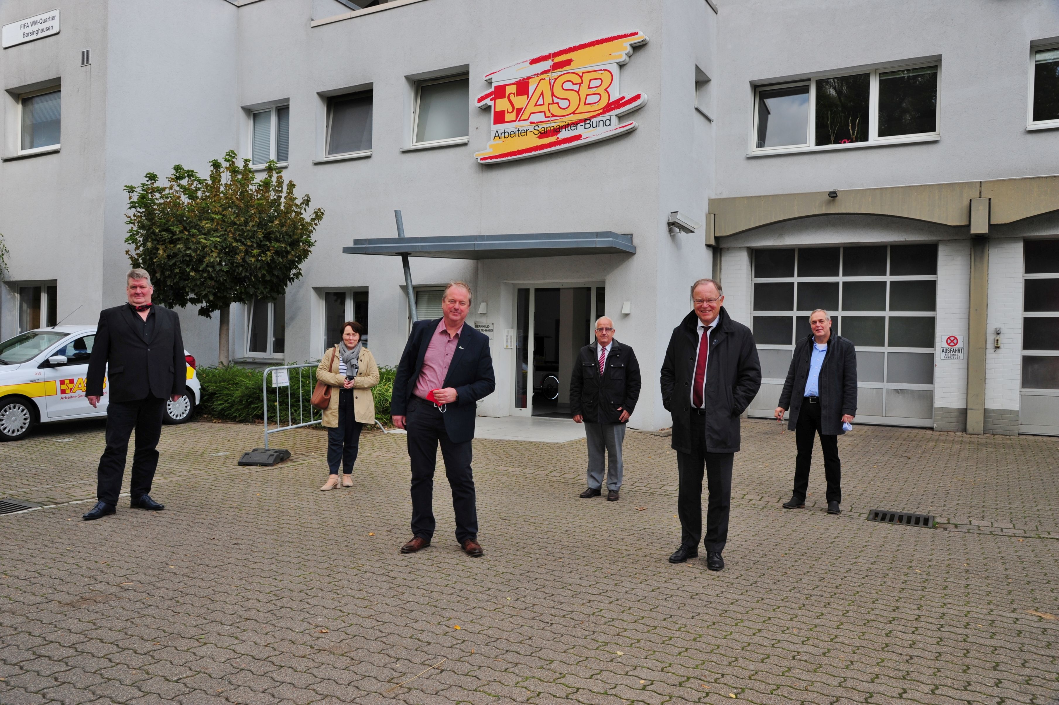 Stephan Weil besucht den Arbeiter-Samariter-Bund in Barsinghausen