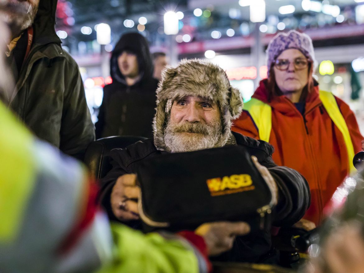 ASB-Kaeltehilfe-2018-ASB-Deutschland-Bundesverband-Schlafsaecke-fuer-Obdachlose-13.jpg