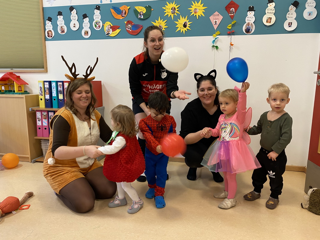 Die Kleinsten feiern Karneval