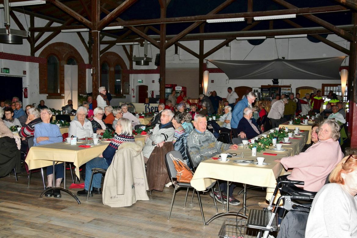 20231210 ASB-Seniorenweihnachtsfeier 22.JPG